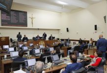 CÂMARA MUNICIPAL APROVA PROJETO DANDO GRATUIDADE AOS USUÁRIOS DO ÔNIBUS”FORMIGUINHA” EM FLORIANÓPOLIS