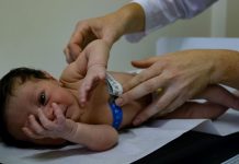 PREVENÇÃO AO CÂNCER: MATERNIDADES SÃO OBRIGADAS A REALIZAR “TESTE DO OLHINHO” EM RECÉM-NASCIDOS