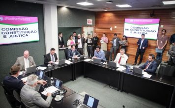 ALESC: COMISSÃO DE CONSTITUIÇÃO E JUSTIÇA APROVA PROJETOS VOLTADOS À SAÚDE