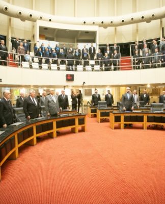 ALESC: SESSÃO ESPECIAL COMEMORA OS 75 ANOS DO GRANDE ORIENTE EM SANTA CATARINA