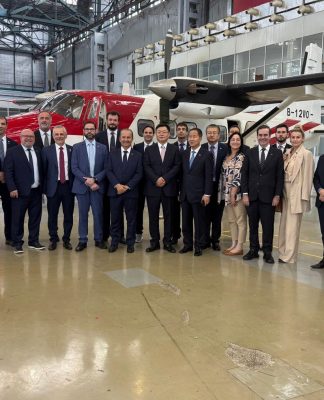 JORGINHO MELLO NA ÁSIA: SANTA CATARINA QUER VOAR MAIS ALTO E BUSCA FÁBRICA DE AVIÕES E EXPANSÃO DE VOOS REGIONAIS