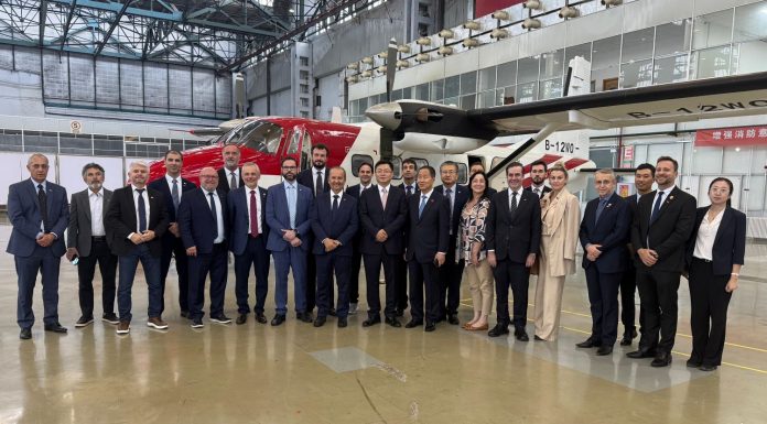 JORGINHO MELLO NA ÁSIA: SANTA CATARINA QUER VOAR MAIS ALTO E BUSCA FÁBRICA DE AVIÕES E EXPANSÃO DE VOOS REGIONAIS