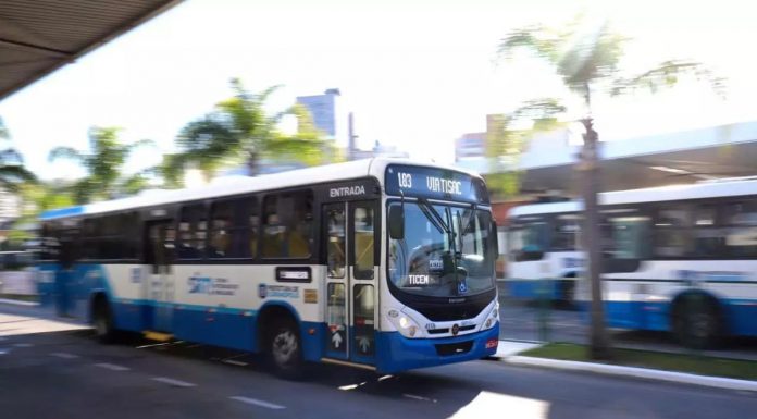 INTERVENÇÃO DA PREFEITURA EVITOU CAOS NO TRANSPORTE COLETIVO EM FLORIANÓPOLIS