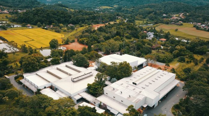 SANTA CATARINA: BADESC COMPLETA 50 ANOS COM CARTEIRA DE CRÉDITO DE R$ 1,48 BILHÃO