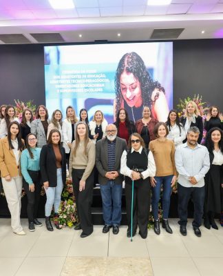EDUCAÇÃO PÚBLICA DE SANTA CATARINA GANHA REFORÇO HISTÓRICO COM NOVOS PROFISSIONAIS