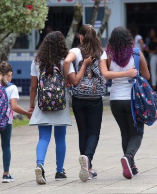 VOLTA ÀS AULAS EM SC: MAIS DE 520 MIL ALUNOS RETORNAM À REDE ESTADUAL COM FOCO EM QUALIDADE E INFRAESTRUTURA