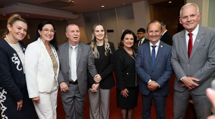 ASSEMBLEIA LEGISLATIVA DE SC CELEBRA 50 ANOS DA SECRETARIA DE ARTICULAÇÃO NACIONAL