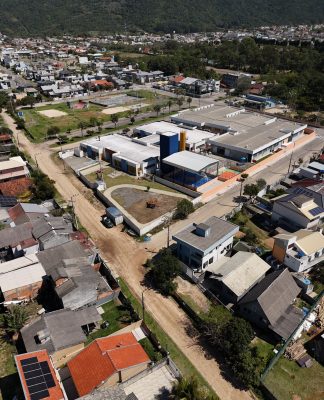 FLORIANÓPOLIS: COMUNIDADE DO RIO VERMELHO TERÁ RUA PAVIMENTADA E LIVRE DE ALAGAMENTOS EM ACESSO ÀS ESCOLAS
