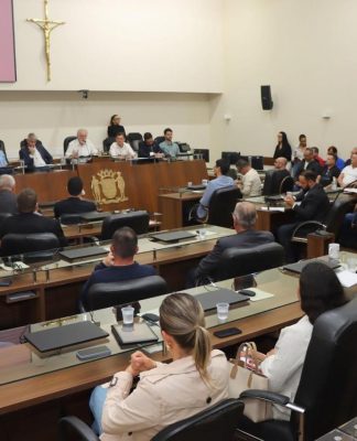 CÂMARA DE FLORIANÓPOLIS DEBATE SITUAÇÃO DE QUIOSQUES E BUSCA SOLUÇÕES PARA REGULARIZAÇÃO