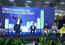 JORGINHO MELLO PARTICIPA EM BRUSQUE DE INAUGURAÇÃO DE NOVA FÁBRICA DE PAINÉIS PARA CONSTRUÇÃO CIVIL