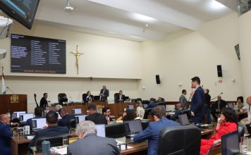 CÂMARA DE VEREADORES APROVA PROJETO DE PROGRAMAS HABITACIONAIS DE INTERESSE SOCIAL EM FLORIANÓPOLIS