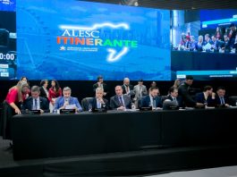 ALESC ITINERANTE: CCJ APROVA PROJETO QUE PROÍBE NOMEAÇÃO DE CONDENADOS POR CRIMES SEXUAIS EM CARGOS PÚBLICOS