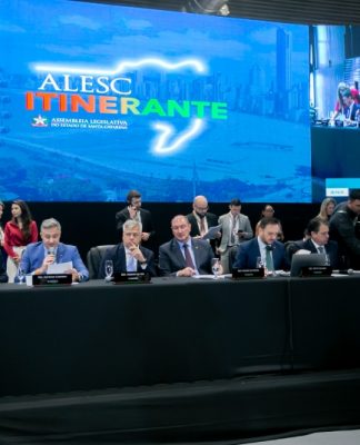 ALESC ITINERANTE: CCJ APROVA PROJETO QUE PROÍBE NOMEAÇÃO DE CONDENADOS POR CRIMES SEXUAIS EM CARGOS PÚBLICOS