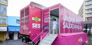 GOVERNO DO ESTADO LANÇA CARRETAS DA SAÚDE PARA AMPLIAR EXAMES DE PREVENÇÃO DO CÂNCER DE MAMA EM SC