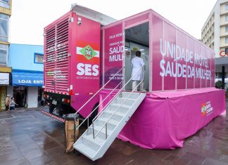 GOVERNO DO ESTADO LANÇA CARRETAS DA SAÚDE PARA AMPLIAR EXAMES DE PREVENÇÃO DO CÂNCER DE MAMA EM SC