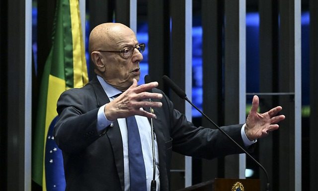AMIN CRITICA STF E COBRA MOBILIZAÇÃO POR MAIS VAGAS DE SC NA CÂMARA