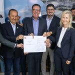 GOVERNADOR JORGINHO MELLO GARANTE R$ 70 MILHÕES PARA CONSTRUÇÃO DA BEIRA-MAR DE BARREIROS EM SÃO JOSÉ