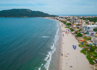 PREFEITURA DE FLORIANÓPOLIS LANÇA OPERAÇÃO VERÃO 2025/2026