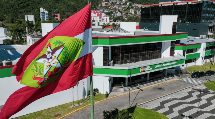 SEM AUMENTO DE IMPOSTOS: ORÇAMENTO DE SC PREVÊ CRESCIMENTO DE 10% NAS RECEITAS TOTAIS PARA 2026