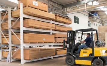 DESIGN COMO SAÍDA PARA O TARIFAÇO: INDÚSTRIAS DE MÓVEIS DE SC BUSCAM INOVAÇÃO PARA ENFRENTAR IMPACTO DOS EUA