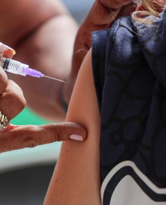 SANTA CATARINA LANÇA CAMPANHA PARA ATUALIZAR CADERNETAS DE VACINAÇÃO DE CRIANÇAS E ADOLESCENTES