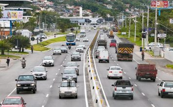 TRÂNSITO TERÁ ALTERAÇÕES EM FLORIANÓPOLIS NESTE DOMINGO POR CAUSA DE EVENTO ESPORTIVO
