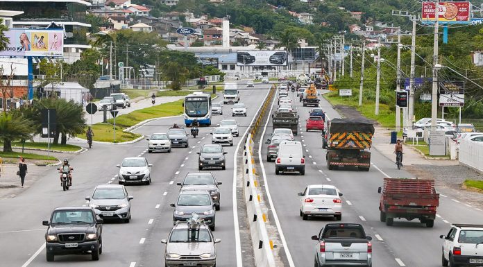 TRÂNSITO TERÁ ALTERAÇÕES EM FLORIANÓPOLIS NESTE DOMINGO POR CAUSA DE EVENTO ESPORTIVO