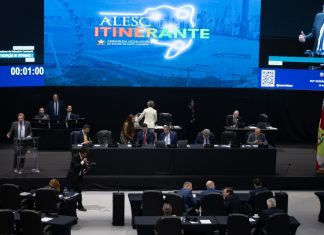 ALESC ITINERANTE ENCERRA OITAVA EDIÇÃO COM BALANÇO POSITIVO EM BALNEÁRIO CAMBORIÚ