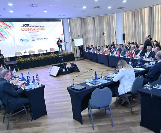 PRESIDENTES DOS TRIBUNAIS DE JUSTIÇA APROVAM A CARTA DE SALVADOR E FIRMAM COMPROMISSOS POR UM JUDICIÁRIO MAIS INCLUSIVO E SUSTENTÁVEL