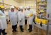 GOVERNADOR JORGINHO MELLO VISITA NOVA FÁBRICA DA NESTLÉ PURINA NO OESTE