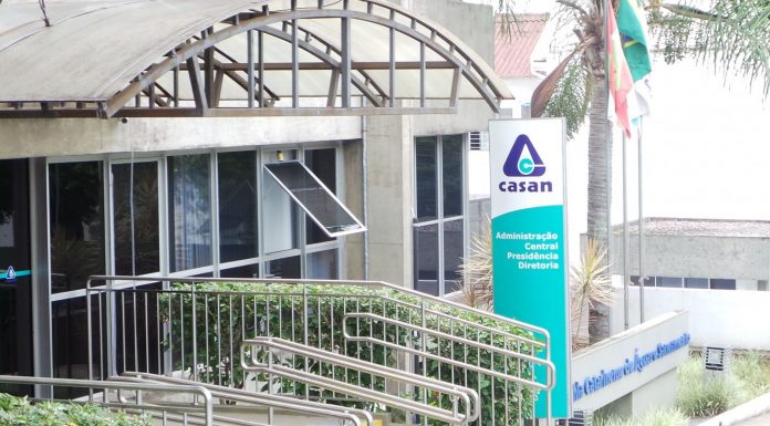 GESTÃO E PLANEJAMENTO: CASAN REDUZ TARIFAS DE ÁGUA E ESGOTO EM 4,21% A PARTIR DE DEZEMBRO