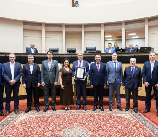 ASSEMBLEIA LEGISLATIVA CELEBRA OS 70 ANOS DA CELESC EM SESSÃO ESPECIAL