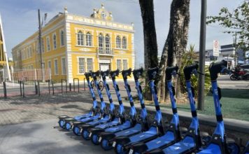 PATINETES ELÉTRICOS GANHAM ESPAÇO EM PALHOÇA E IMPULSIONAM NOVA FASE DA MOBILIDADE URBANA
