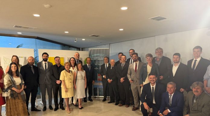 SANTA CATARINA E ARGENTINA: AVANÇOS EM EXPORTAÇÕES, TURISMO E INTEGRAÇÃO INTERNACIONAL