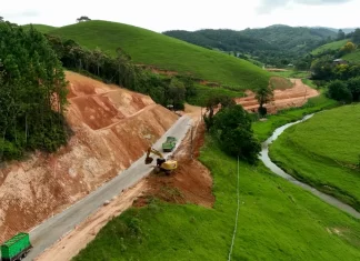 BRDE APROVA PRIMEIROS CONTRATOS DO ESTRADA BOA RURAL NO OESTE CATARINENSE