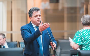 SIMPÓSIO NA ALESC DEBATE 35 ANOS DO CÓDIGO DE DEFESA DO CONSUMIDOR E OS DESAFIOS JURÍDICOS ATUAIS