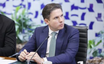 ANISTIA FORA: CÂMARA PAUTA PROJETO QUE REDUZ PENAS DE CONDENADOS PELOS ATOS DE 8 DE JANEIRO