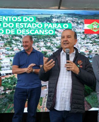 GOVERNO DE SC LEVA PAVIMENTAÇÃO E MAQUINÁRIO A DESCANSO EM INVESTIMENTO DE QUASE R$ 3 MILHÕES