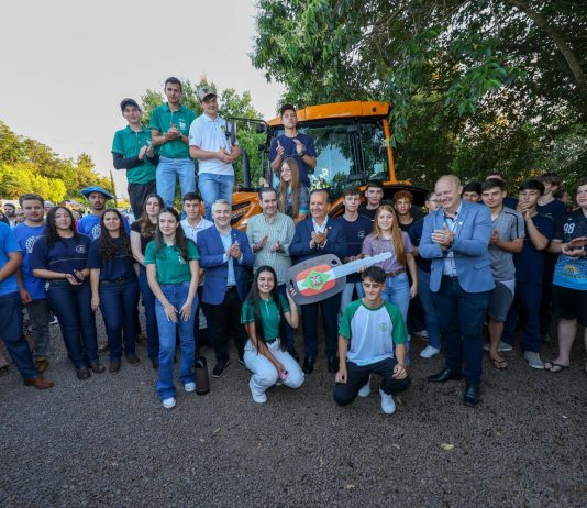 FORTALECIMENTO DO ENSINO AGROTÉCNICO EM SC: GOVERNADOR JORGINHO MELLO ANUNCIA PARCERIA INÉDITA