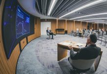 INDÚSTRIA DE SC DESACELERA EM 2025, MAS DIVERSIFICAÇÃO EVITA QUEDA MAIOR