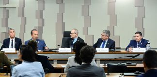 GOVERNADOR JORGINHO MELLO APRESENTA AO SENADO MODELO DE COMBATE ÀS FACÇÕES E AO CRIME ORGANIZADO EM SC