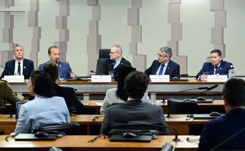 GOVERNADOR JORGINHO MELLO APRESENTA AO SENADO MODELO DE COMBATE ÀS FACÇÕES E AO CRIME ORGANIZADO EM SC