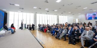 GOVERNADORES DO SUL DEBATEM INTEGRAÇÃO REGIONAL EM REUNIÃO DO CODESUL, EM CURITIBA