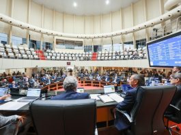 PRODUTIVIDADE RECORDE E AGENDA SOCIAL AMPLIADA MARCAM A ATUAÇÃO DA ALESC EM 2025