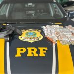 PRF APREENDE QUASE 500 MEDICAMENTOS ILEGAIS EM VEÍCULO NA BR-101, EM ITAJAÍ