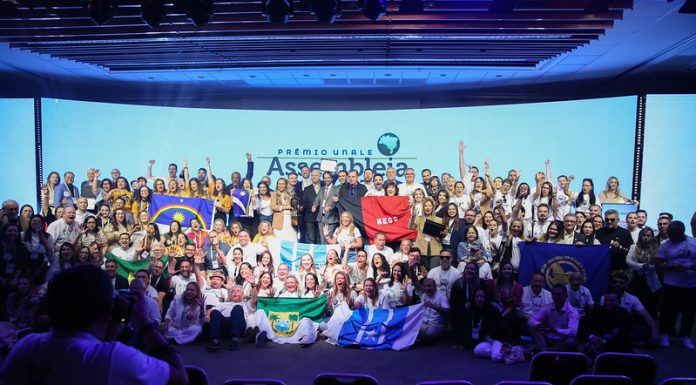 ALESC É DESTAQUE NA 18ª CONFERÊNCIA DA UNALE E CONQUISTA PREMIAÇÕES NACIONAIS