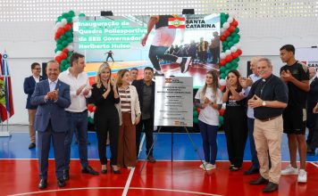 GOVERNO DE SC INAUGURA QUADRA POLIESPORTIVA DE R$ 3 MILHÕES EM CRICIÚMA