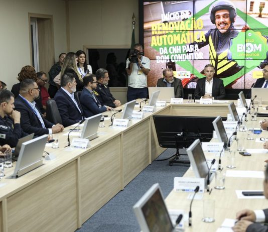 MINISTÉRIO DOS TRANSPORTES ANUNCIA RENOVAÇÕES AUTOMÁTICAS DE CNH PARA BONS MOTORISTAS