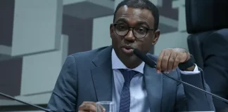 MASTER:BANCO DE R$ 80 BILHÕES TINHA SÓ R$ 4 MILHÕES EM CAIXA ANTES DA LIQUIDAÇÃO, REVELA DIRETOR DO BC