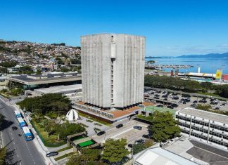 TJSC EMPOSSA NOVE NOVOS JUÍZES DE 2º GRAU NESTA SEXTA-FEIRA